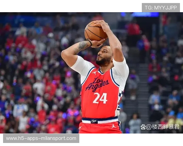 热火挑战快船鲍威尔或复出迎战旧主莱昂纳德哈登领衔冲击主场四连胜 热火挑战快船鲍威尔或复出迎战旧主莱昂纳德哈登领衔冲击主场四连胜