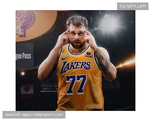 东契奇再创赛季神迹,湖人客场碾压雄鹿成焦点 东契奇再创赛季神迹,湖人客场碾压雄鹿成焦点