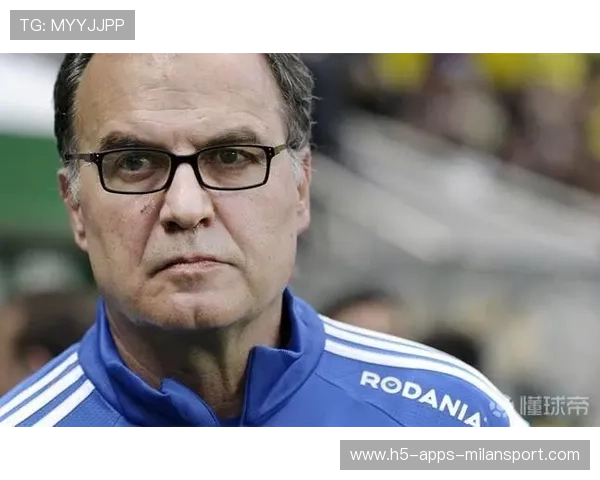 传奇主帅！70岁贝尔萨：希望与利兹联之间的羁绊永不终结，贝尔萨在利兹联球迷中的地位