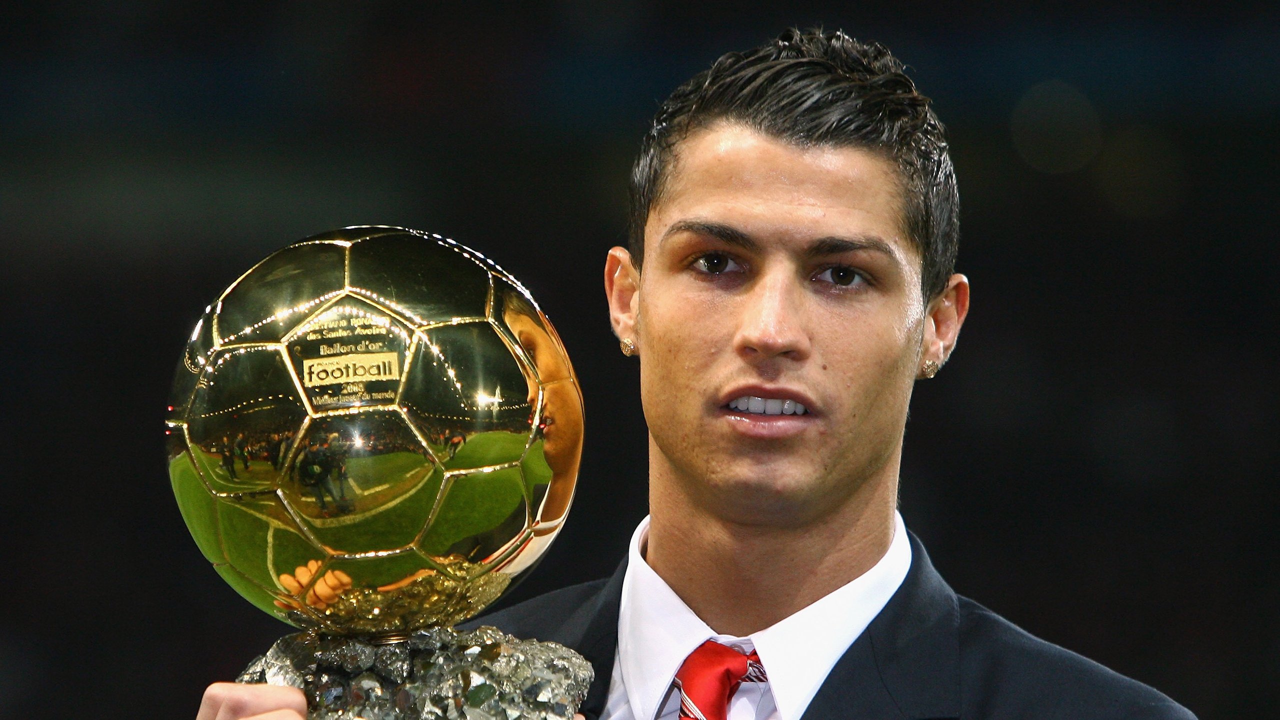 世界杯中国青年队爆冷 球迷情绪复杂，世界杯中国队出现